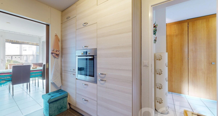Renovierte 4.5-Zimmer Wohnung mit Balkon in Nidau image 5