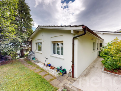 Villa contemporaine dexception avec piscine et vue lac Neuchâtel image 12