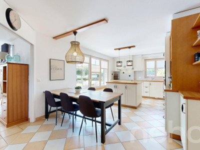 splendide Villa à Thielle image 3