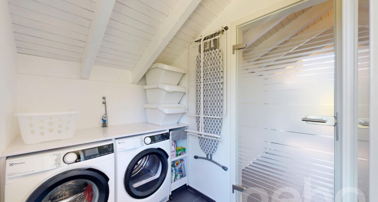 Grosse 2.5-Zimmer-Maisonette-Dachwohnung in Wirzweli image 9