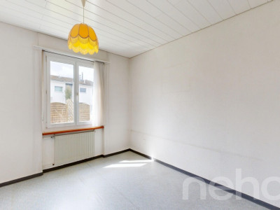 Freistehendes EFH mit grossem Garten, Aussenpool und Wintergarten image 9