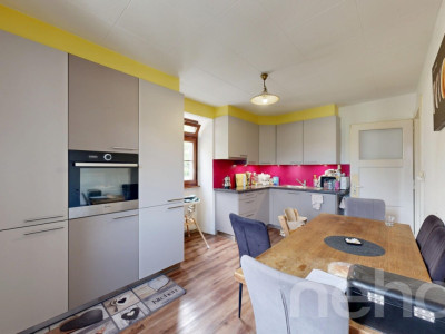 Immeuble 2 appartements 3.5 + 1 Attique 3.5 entièrement rénové. image 7