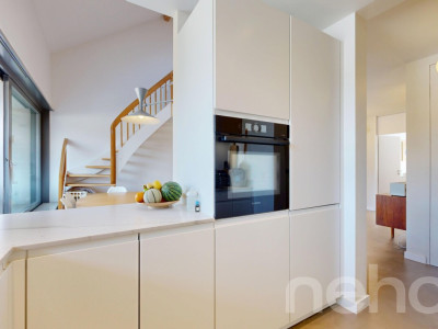 Stilvolle Maisonettewohnung mit Garage im Herzen von Kleinbasel image 9