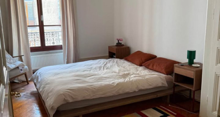 Magnifique appartement de 3 pièces à Plainpalais image 3