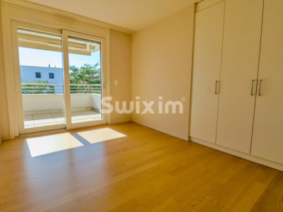 Exclusivité ! Appartement de standing avec vue sur le Lac ! image 7