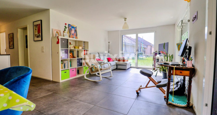Exclusivité !  Appartement 4.5 pièces avec jardin privatif de 250 m2 image 4
