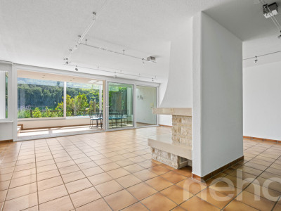 Exklusives Wohnen mit Garten, Wintergarten und Weitsicht image 4