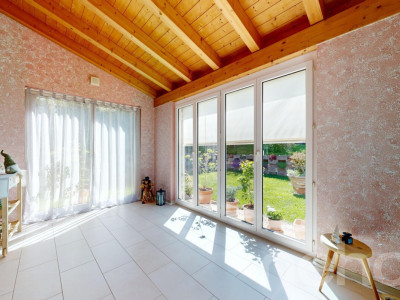 Gepflegtes 5.5-Zimmer Einfamilienhaus im Grünen image 5