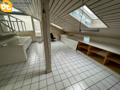 Sierre - bureau loft aux combles avec ample terrasse - Gobet image 3