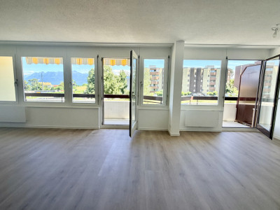 Appartement traversant rénové dans une copropriété bien entretenue image 3