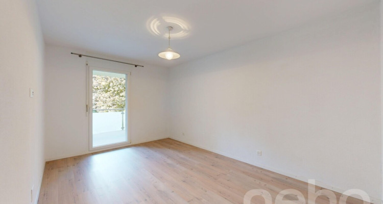 Exclusif: lumineux appartement avec grand balcon-terrasse image 7