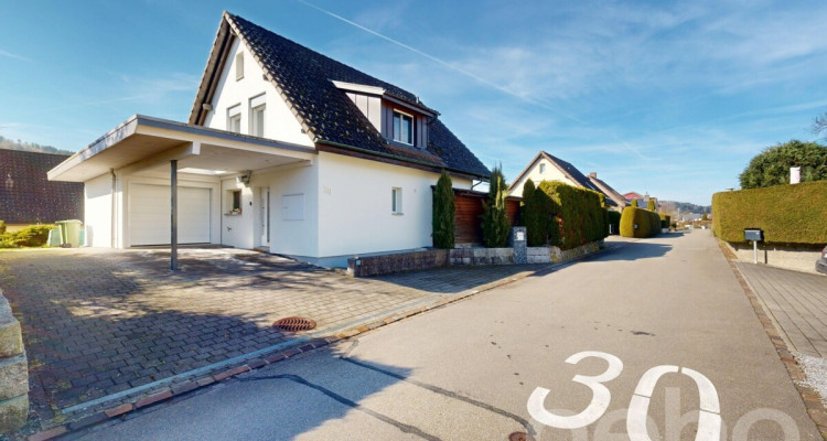 Familienhaus mit viel Platz, Wintergarten und sonniger Terrasse image 11