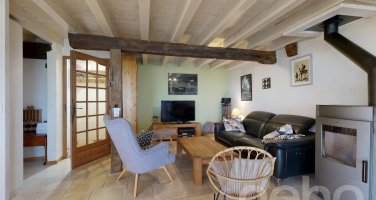 Maison jumelle rénovée à Penthéréaz ! image 4