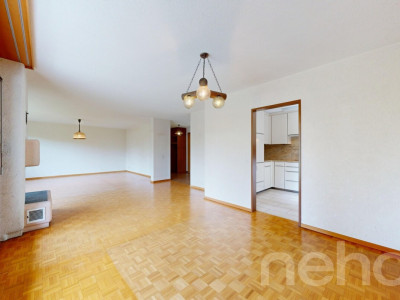 Einfamilienhaus mit viel Potenzial in ruhigem Wohnquartier image 3