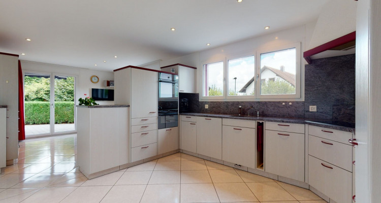 Traumhafter Lebensmittelpunkt mit eigenem Pferdestall image 8