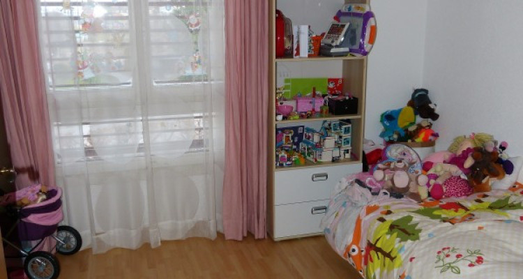 Spacieux appartement de 3,5 pièces à louer proche de la gare image 9