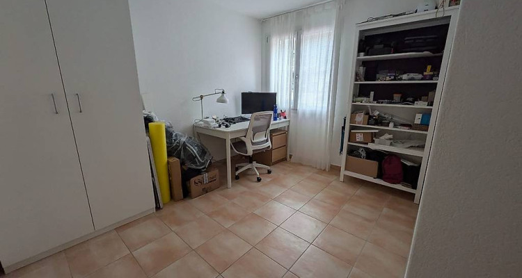 Appartement lumineux de 4.5 pièces à louer à St-Cergue 2200 fr image 4