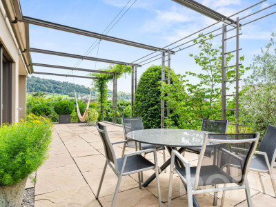 Exklusive Villa mit Wellnessbereich und Panorama-Aussicht image 11