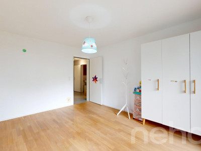Erstklassige 3.5-Zimmer-Gartenwohnung image 7