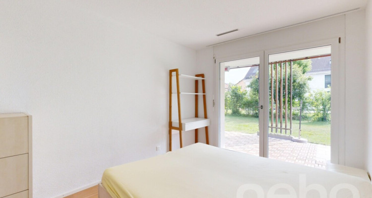 Erstklassige 3.5-Zimmer-Gartenwohnung image 5