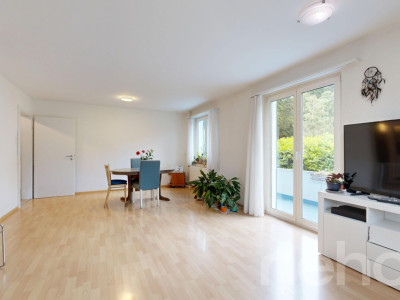 Familienhaus mit Waldnähe, grossem Garten und Potenzial image 3