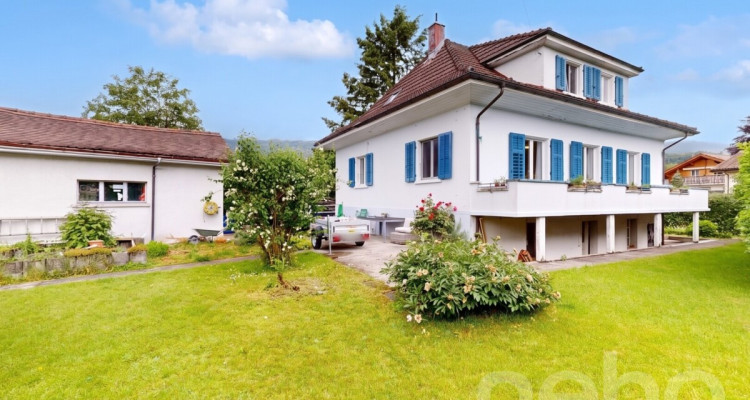 Familienhaus mit Waldnähe, grossem Garten und Potenzial image 1