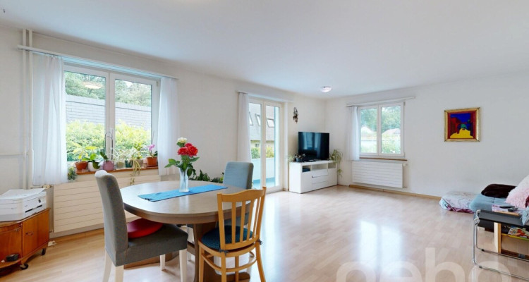 Familienhaus mit Waldnähe, grossem Garten und Potenzial image 2