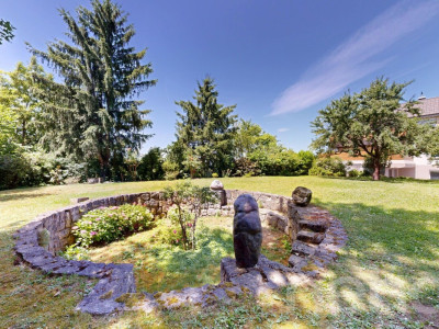 Grosszügiges 7.5-Zimmer-Einfamilienhaus mit Gartenidylle in Dornach image 3
