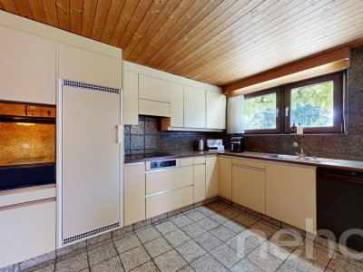 Grosszügiges 7.5-Zimmer-Einfamilienhaus mit Gartenidylle in Dornach image 7