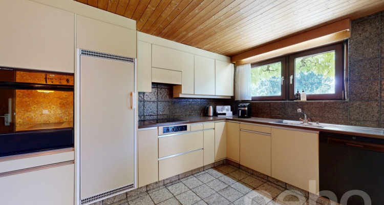 Grosszügiges 7.5-Zimmer-Einfamilienhaus mit Gartenidylle in Dornach image 7