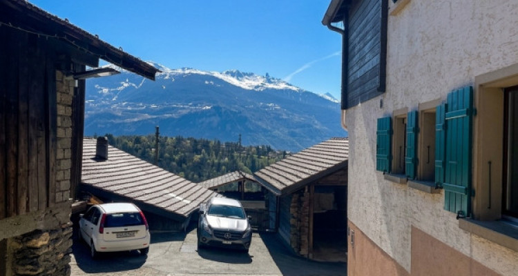 À vendre : immeuble de rendement en bon état général. image 3