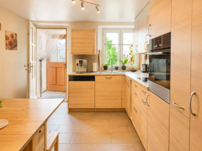 Maison familiale de 125 m² avec jardin image 2