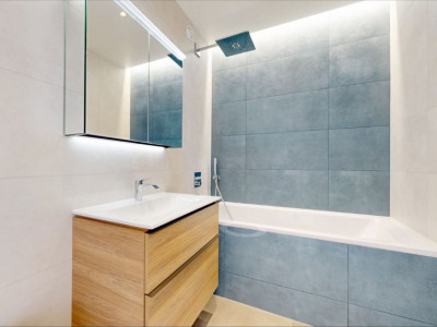 Exceptionnel appartement en attique de 4,5 pièces à Genève ✨ image 7