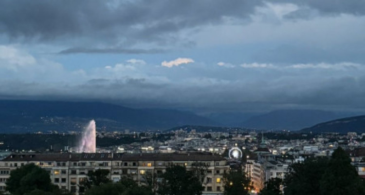 Exceptionnel appartement en attique de 4,5 pièces à Genève ✨ image 8