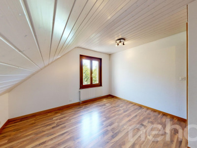 Maison individuelle avec véranda et vue panoramique ! image 12