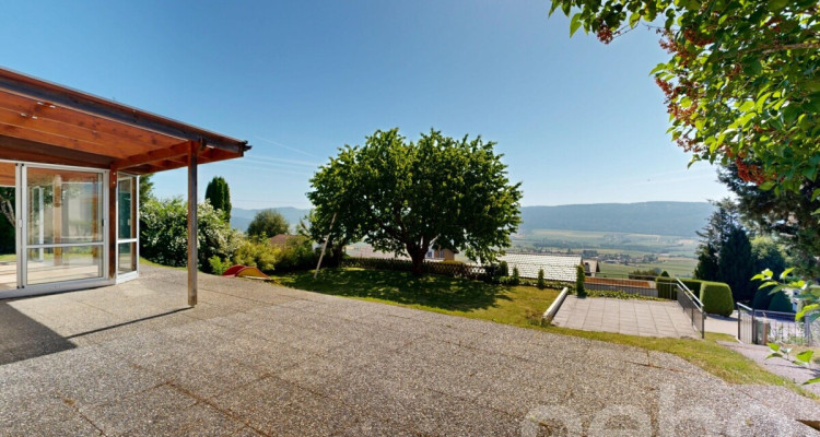 Maison individuelle avec véranda et vue panoramique ! image 1