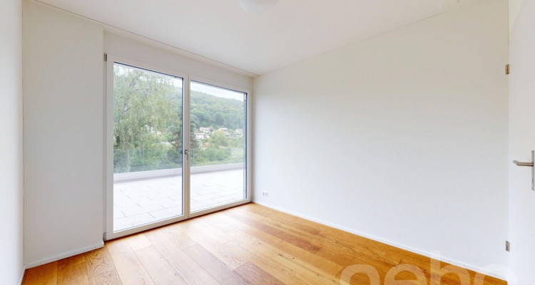 Moderne Doppelhaushälfte mit Weitsicht und grosser Terrasse image 7