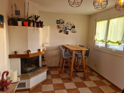Appartement en attique avec  terrasse, garage double et place de parc extérieure image 4