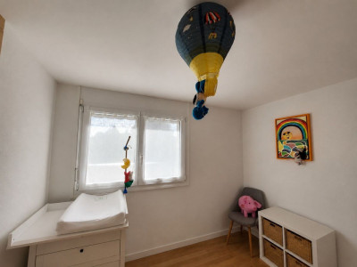 Appartement en attique avec  terrasse, garage double et place de parc extérieure image 10