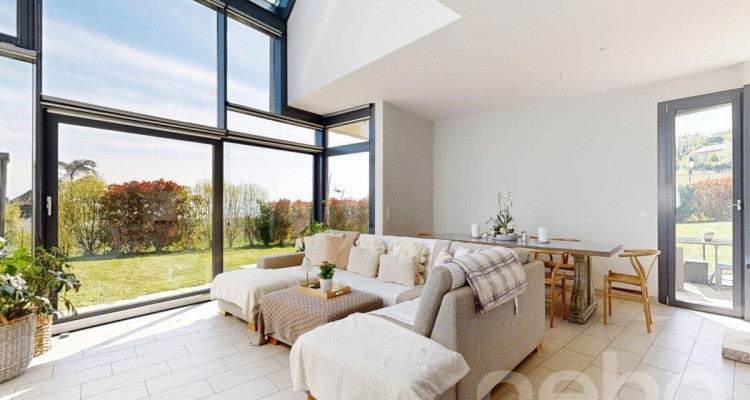 Maison contemporaine aux volumes dexception avec vue lac et Alpes image 5