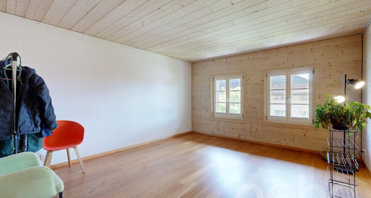 Lichtdurchflutetes 5.5-Zimmer-Haus mit viel Platz in Mettmenstetten image 9