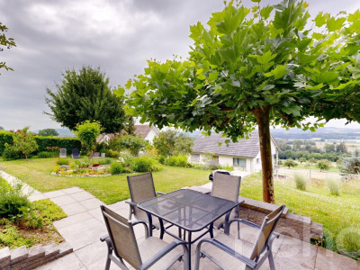 Top gepflegtes 6-Zimmer-Einfamilienhaus mit Weitblick in Uesslingen TG image 2