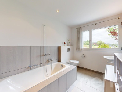 Top gepflegtes 6-Zimmer-Einfamilienhaus mit Weitblick in Uesslingen TG image 11