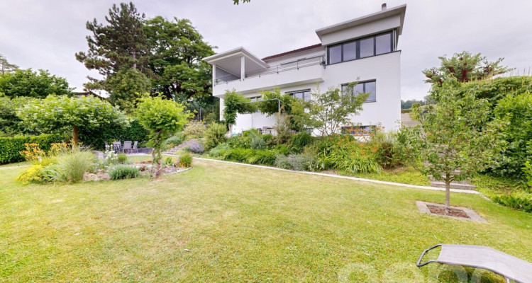 Top gepflegtes 6-Zimmer-Einfamilienhaus mit Weitblick in Uesslingen TG image 1