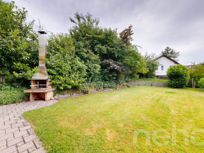 Familienfreundliches Mittelhaus mit Wintergarten und Photovoltaik image 4