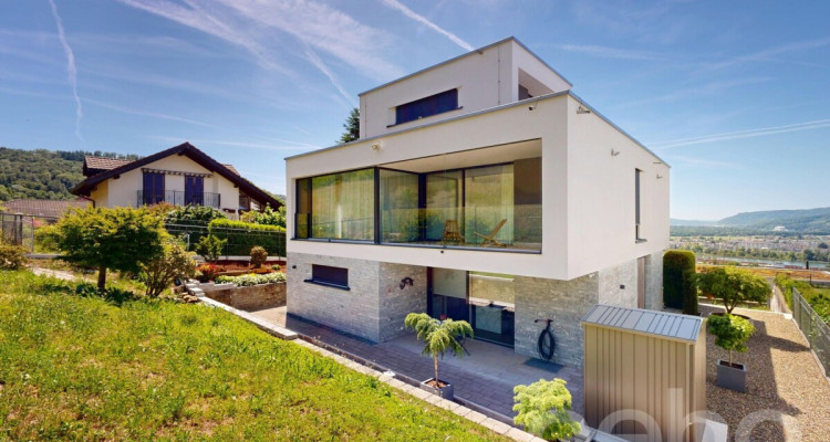 Architektur, Aussicht und Wohnkomfort auf höchstem Niveau image 2