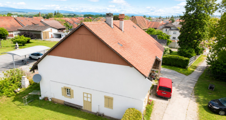 FERME FRIBOURGEOISE À FORT POTENTIEL AU COEUR DE DOMDIDIER image 3
