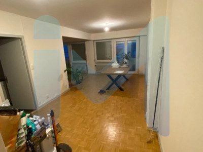 Appartement de 6 pièces au 1er étage situé à Meyrin 1217 image 6
