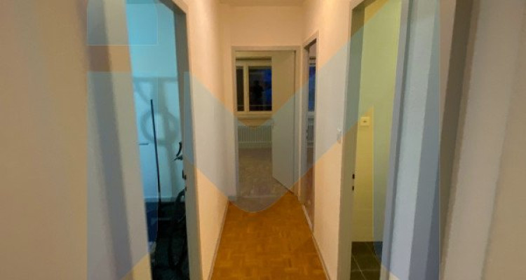 Appartement de 6 pièces au 1er étage situé à Meyrin 1217 image 8