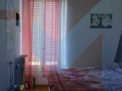 Appartement de 4 pièces au 3ème étage situé à Carouge 1227 image 5